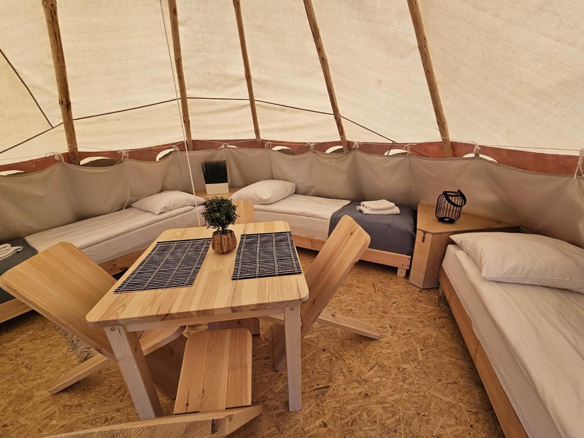 Indiana Camp - 150 M Od Suntago Park 호텔 Grabce-Towarzystwo 외부 사진