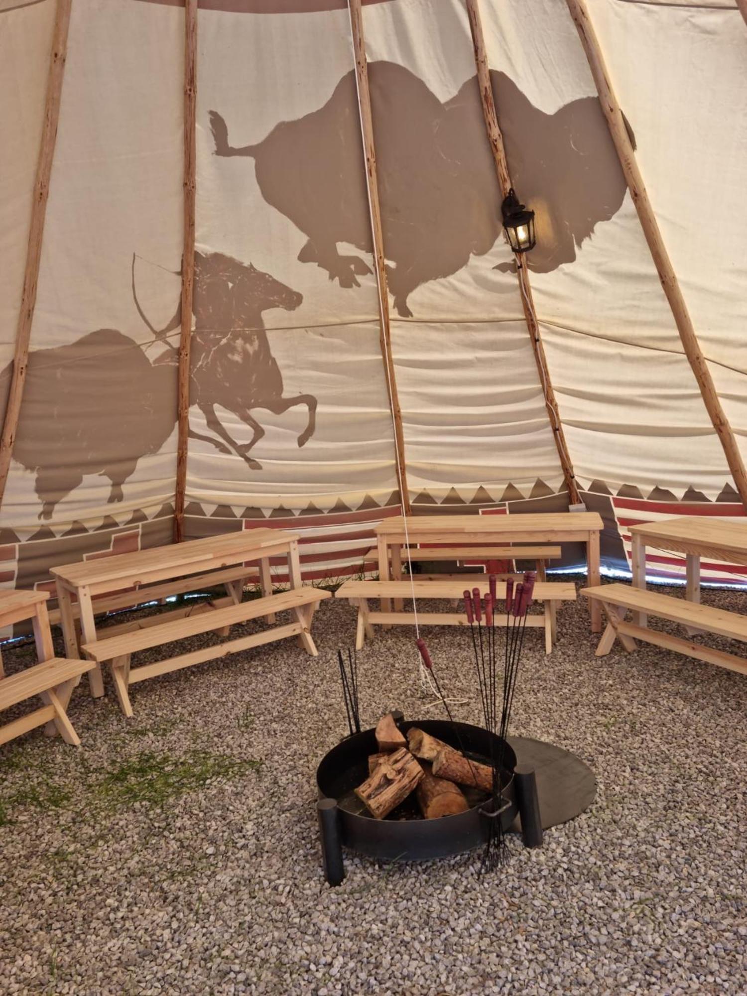 Indiana Camp - 150 M Od Suntago Park 호텔 Grabce-Towarzystwo 외부 사진